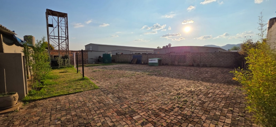 Commercial Property for Sale in Ifafi North West
